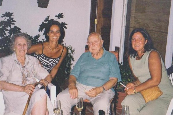 Pichona, María José, Quique y Ana María Hughes 
